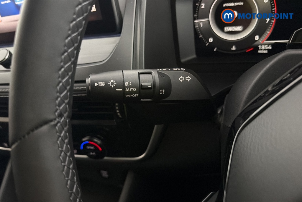 Nissan Qashqai Acenta Premium Automatic Petrol SUV - Stock Number (1680333) - 5th supplementary image