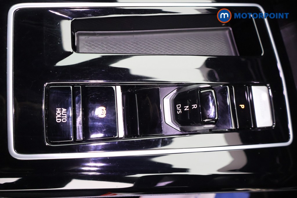 Volkswagen Golf R-Line Automatic Petrol Hatchback - Stock Number (1680363) - 10th supplementary image