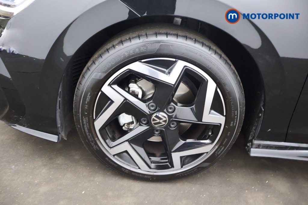 Volkswagen Golf R-Line Automatic Petrol Hatchback - Stock Number (1680363) - 32nd supplementary image