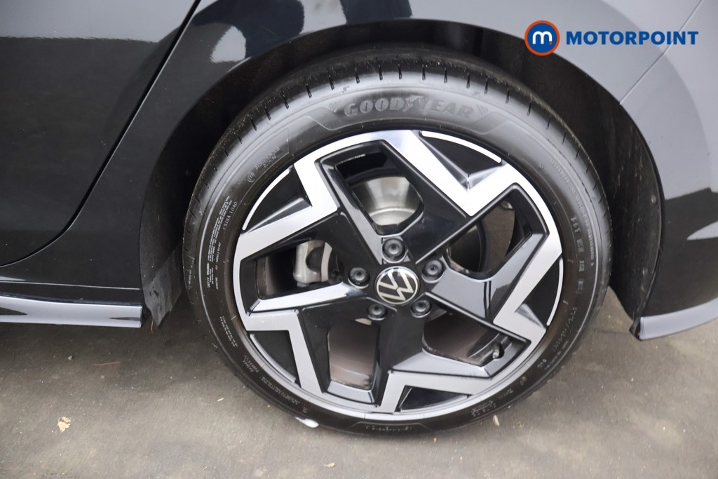 Volkswagen Golf R-Line Automatic Petrol Hatchback - Stock Number (1680363) - 33rd supplementary image