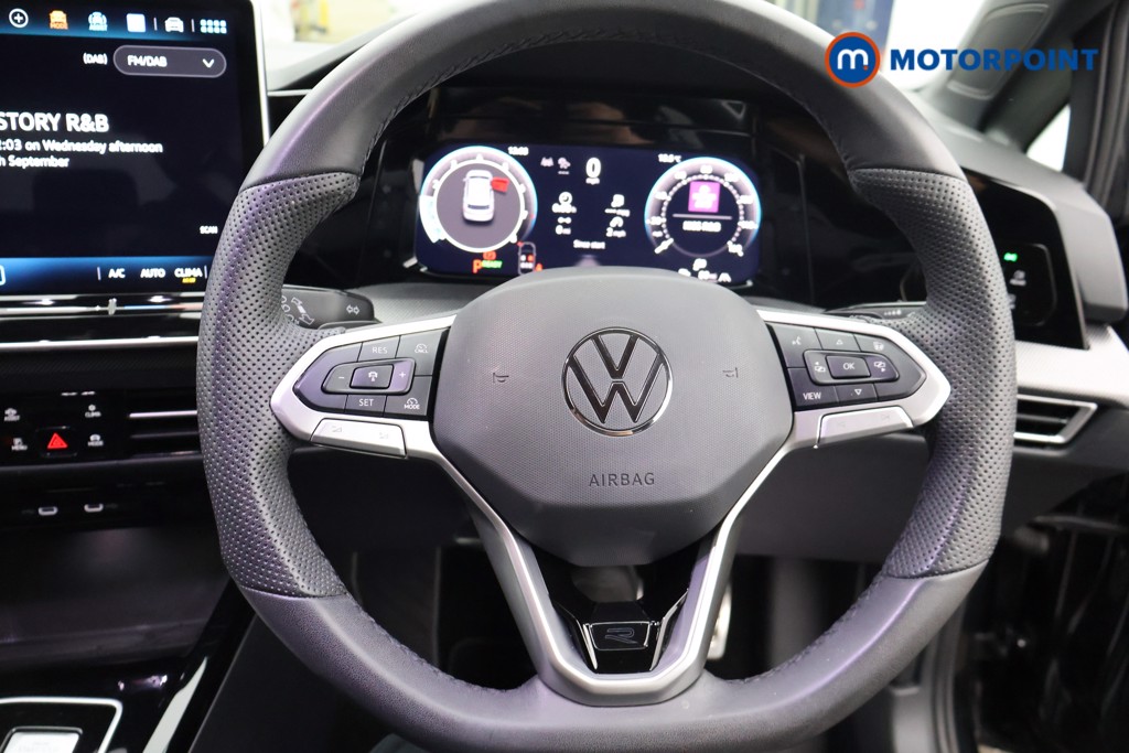 Volkswagen Golf R-Line Automatic Petrol Hatchback - Stock Number (1680363) - 1st supplementary image