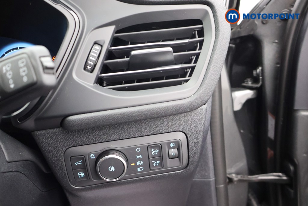 Ford Kuga St-Line Automatic Petrol Plug-In Hybrid SUV - Stock Number (1680369) - 7th supplementary image