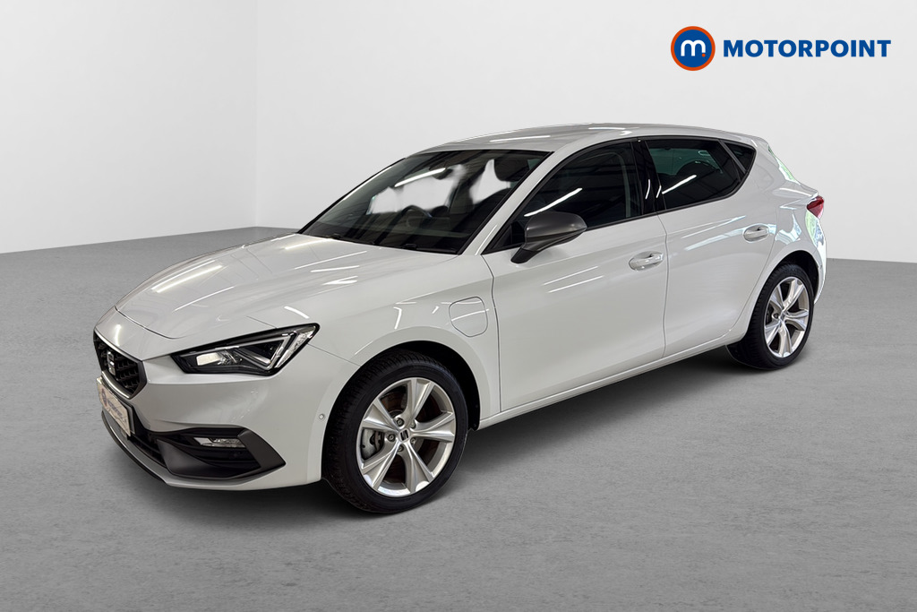 Seat Leon FR Automatic Petrol Plug-In Hybrid Hatchback - Stock Number (1599672) - Passenger side front corner