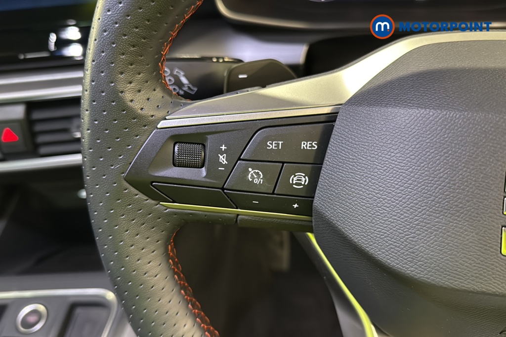 Seat Leon FR Automatic Petrol Plug-In Hybrid Hatchback - Stock Number (1599672) - 4th supplementary image