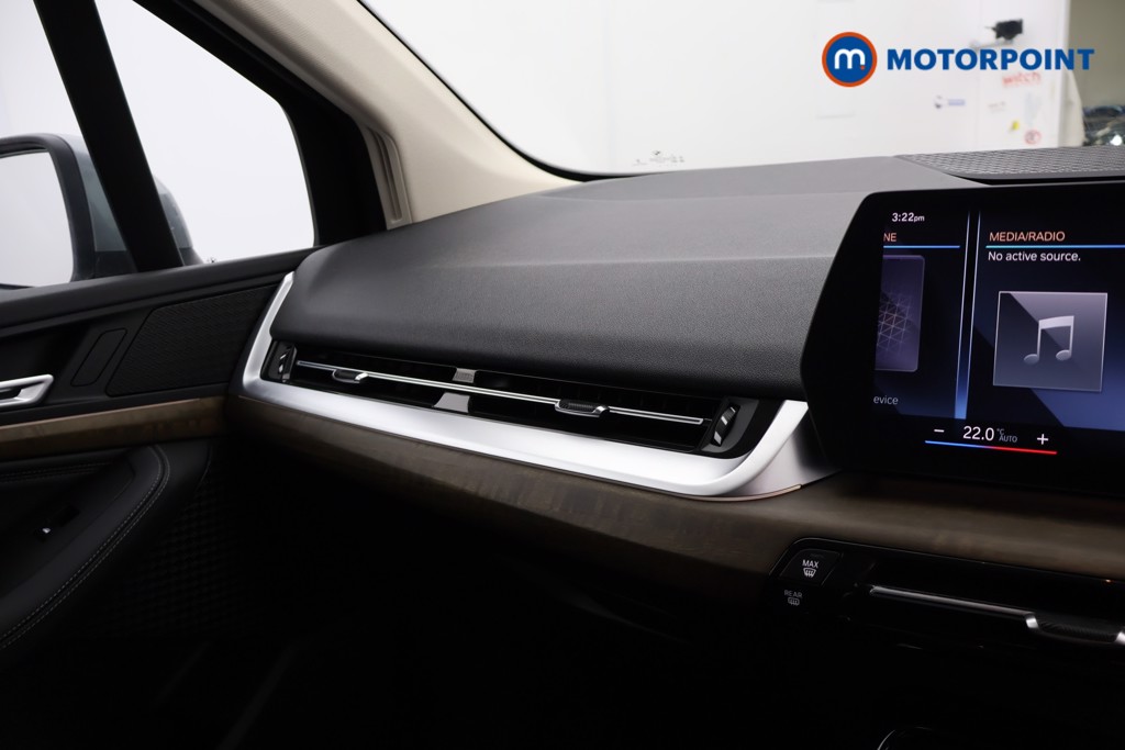 BMW 2 Series Luxury Automatic Petrol Plug-In Hybrid Estate - Stock Number (1652791) - 11th supplementary image