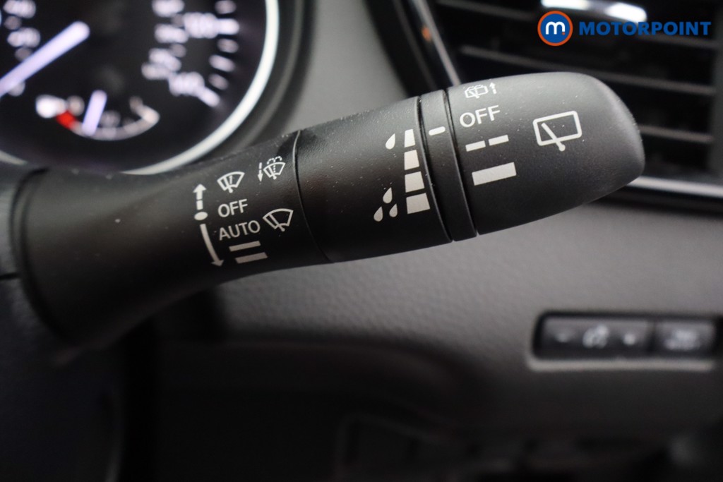 Nissan Qashqai N-Tec Manual Petrol SUV - Stock Number (1654282) - 6th supplementary image