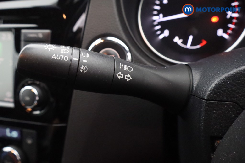 Nissan Qashqai N-Tec Manual Petrol SUV - Stock Number (1654282) - 7th supplementary image