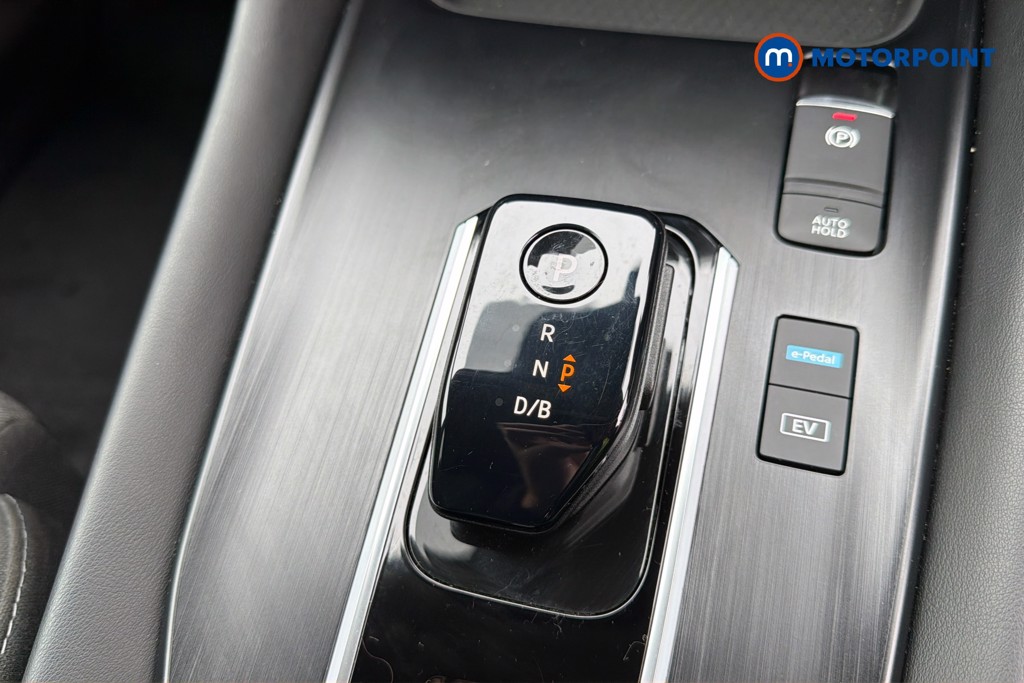 Nissan Qashqai N-Connecta Automatic Petrol-Electric Hybrid SUV - Stock Number (1658535) - 16th supplementary image