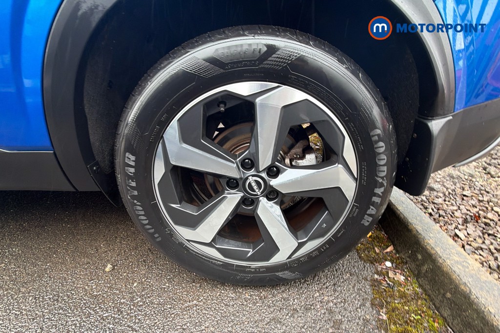 Nissan Qashqai N-Connecta Automatic Petrol-Electric Hybrid SUV - Stock Number (1658535) - 20th supplementary image