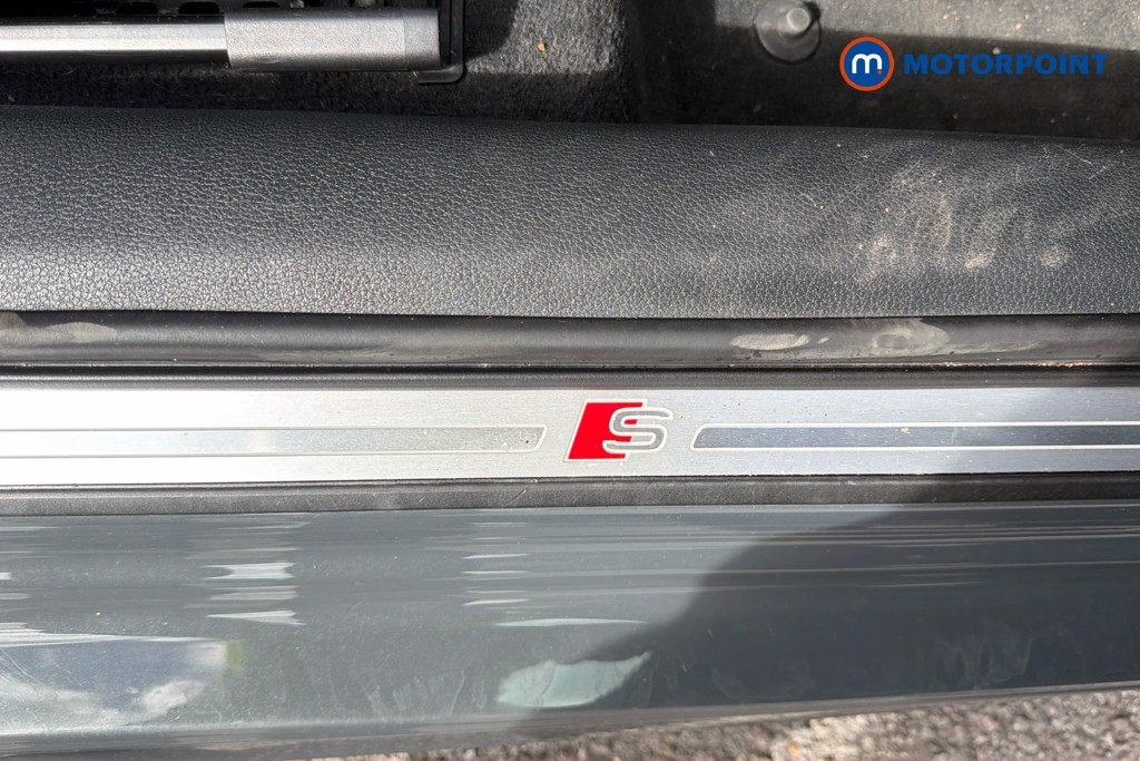 Audi A3 S Line Manual Petrol Saloon - Stock Number (1665010) - 5th supplementary image