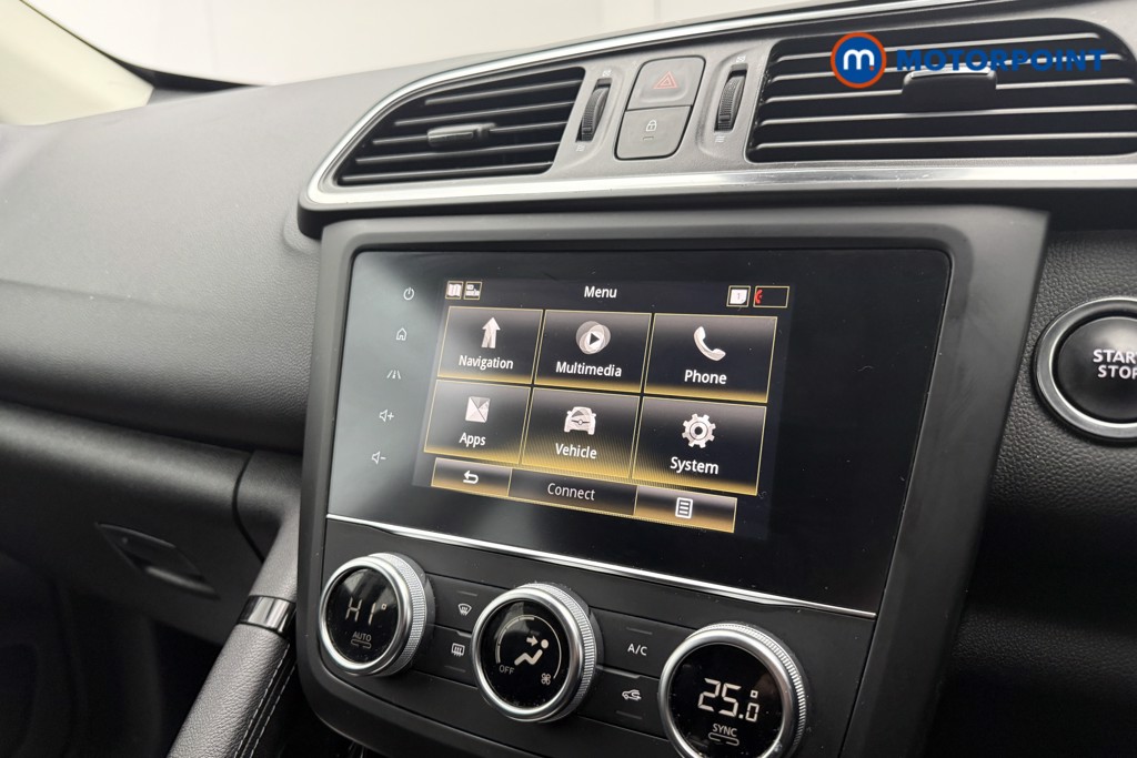 Renault Kadjar Iconic Manual Petrol SUV - Stock Number (1665655) - 12th supplementary image