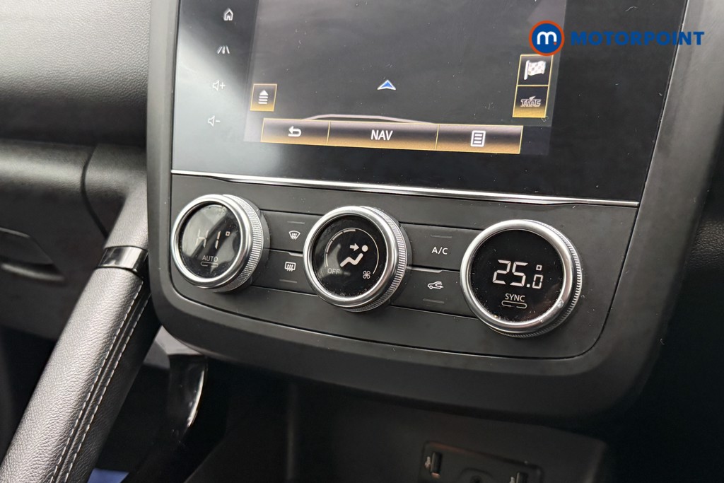 Renault Kadjar Iconic Manual Petrol SUV - Stock Number (1665655) - 15th supplementary image