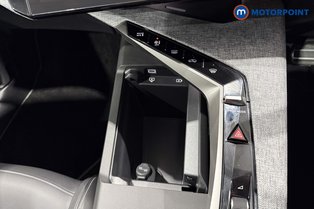 Peugeot 5008 GT Automatic Petrol SUV - Stock Number (1666297) - 7th supplementary image