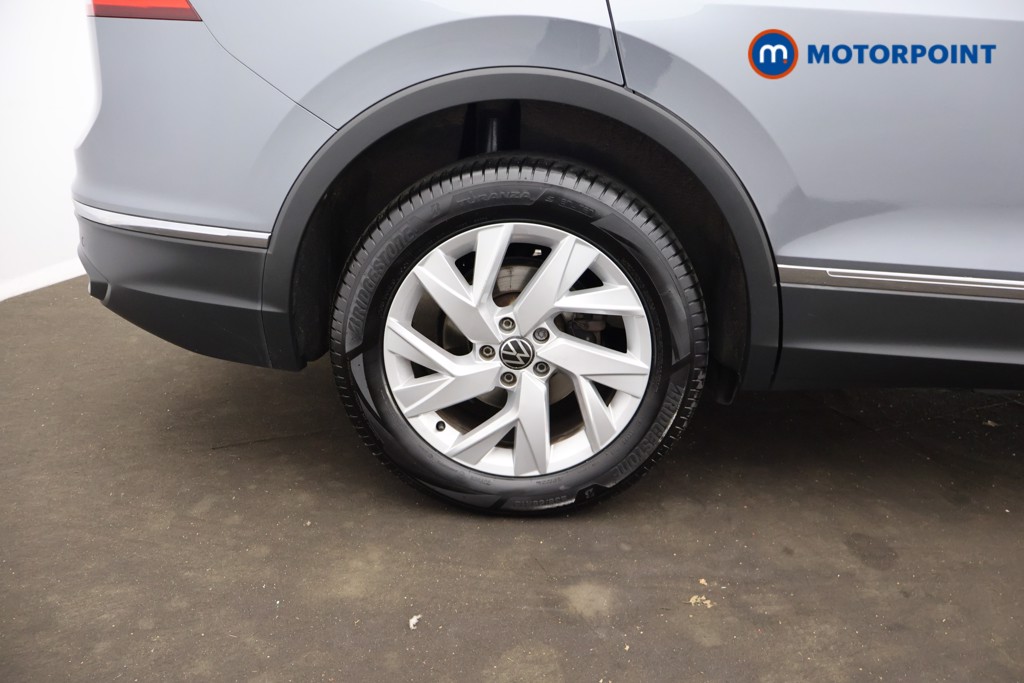 Volkswagen Tiguan Allspace Life Automatic Petrol SUV - Stock Number (1666347) - 2nd supplementary image