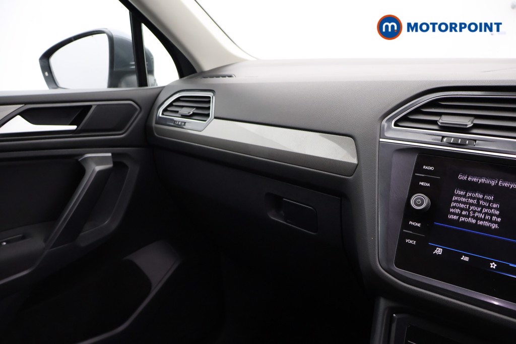 Volkswagen Tiguan Allspace Life Automatic Petrol SUV - Stock Number (1666347) - 11th supplementary image