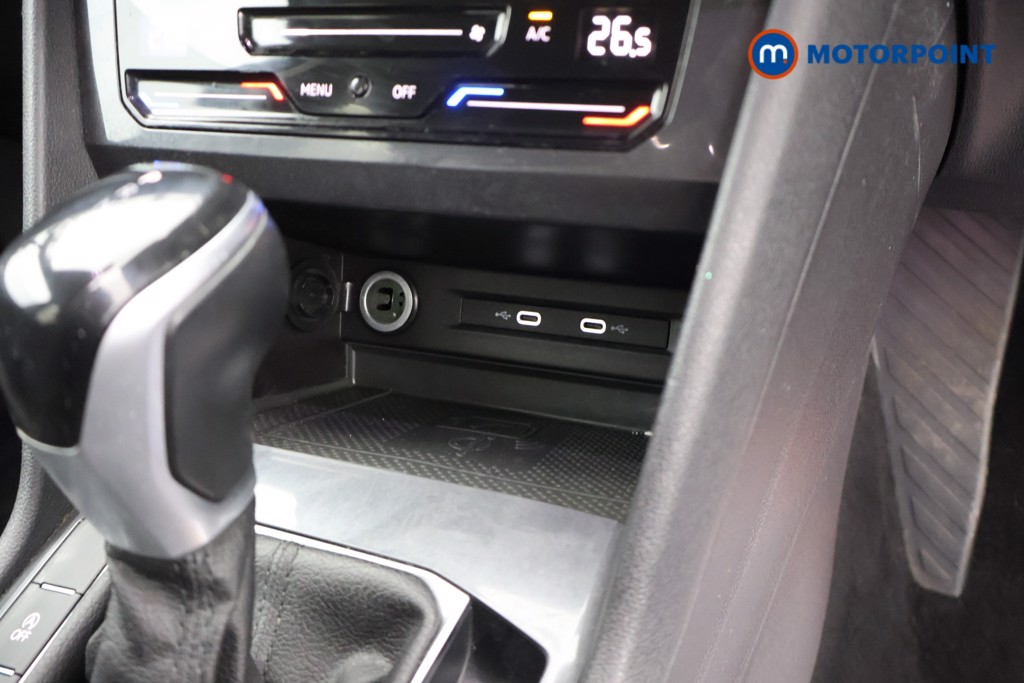 Volkswagen Tiguan Allspace Life Automatic Petrol SUV - Stock Number (1666347) - 15th supplementary image