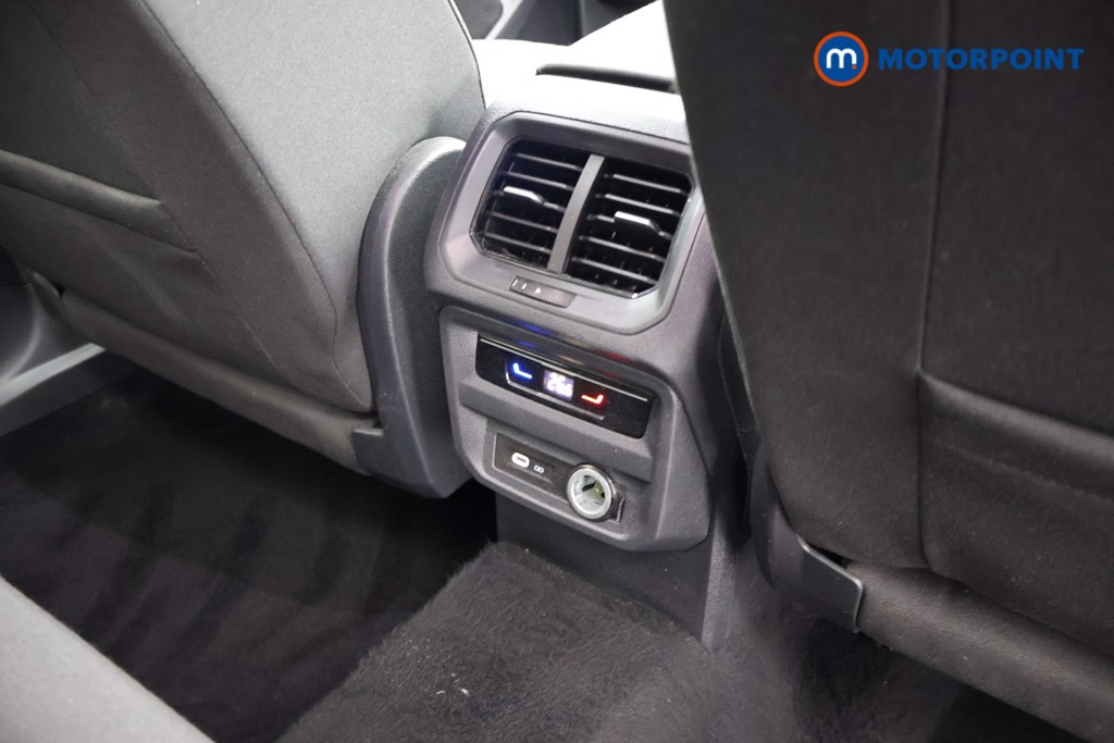 Volkswagen Tiguan Allspace Life Automatic Petrol SUV - Stock Number (1666347) - 26th supplementary image