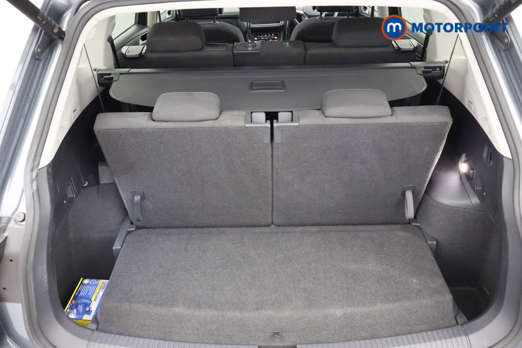 Volkswagen Tiguan Allspace Life Automatic Petrol SUV - Stock Number (1666347) - 28th supplementary image