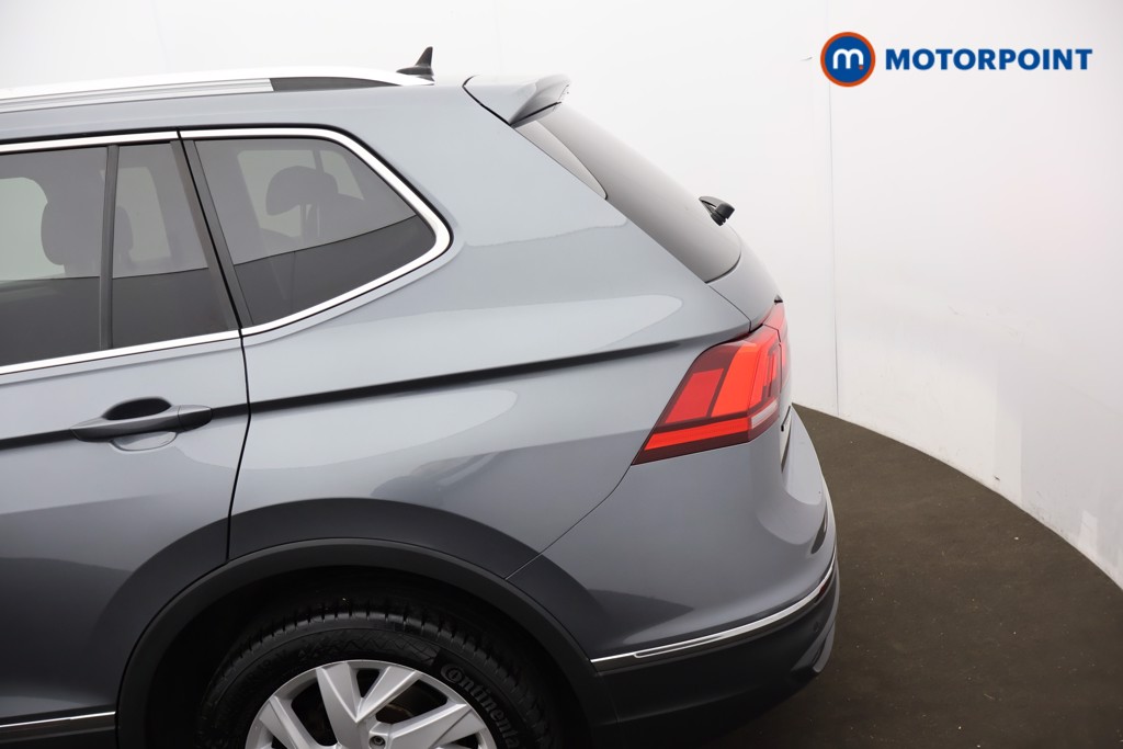 Volkswagen Tiguan Allspace Life Automatic Petrol SUV - Stock Number (1666347) - 35th supplementary image