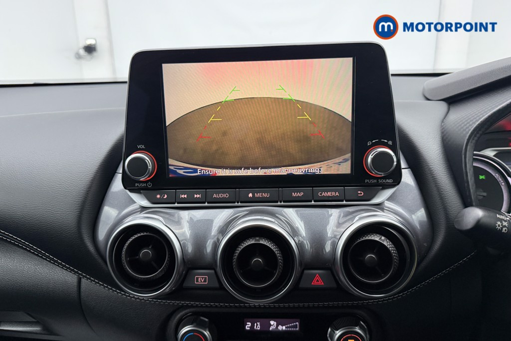 Nissan Juke N-Connecta Automatic Petrol-Electric Hybrid SUV - Stock Number (1666947) - 8th supplementary image