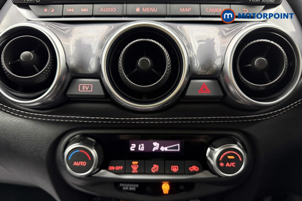 Nissan Juke N-Connecta Automatic Petrol-Electric Hybrid SUV - Stock Number (1666947) - 9th supplementary image