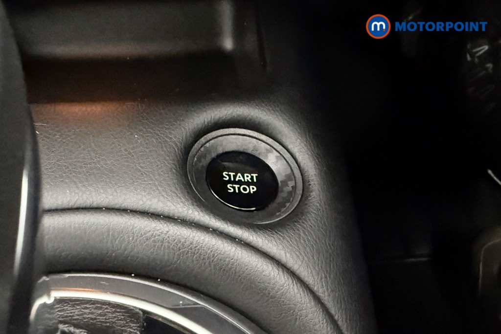 Nissan Juke N-Connecta Automatic Petrol-Electric Hybrid SUV - Stock Number (1666947) - 11th supplementary image