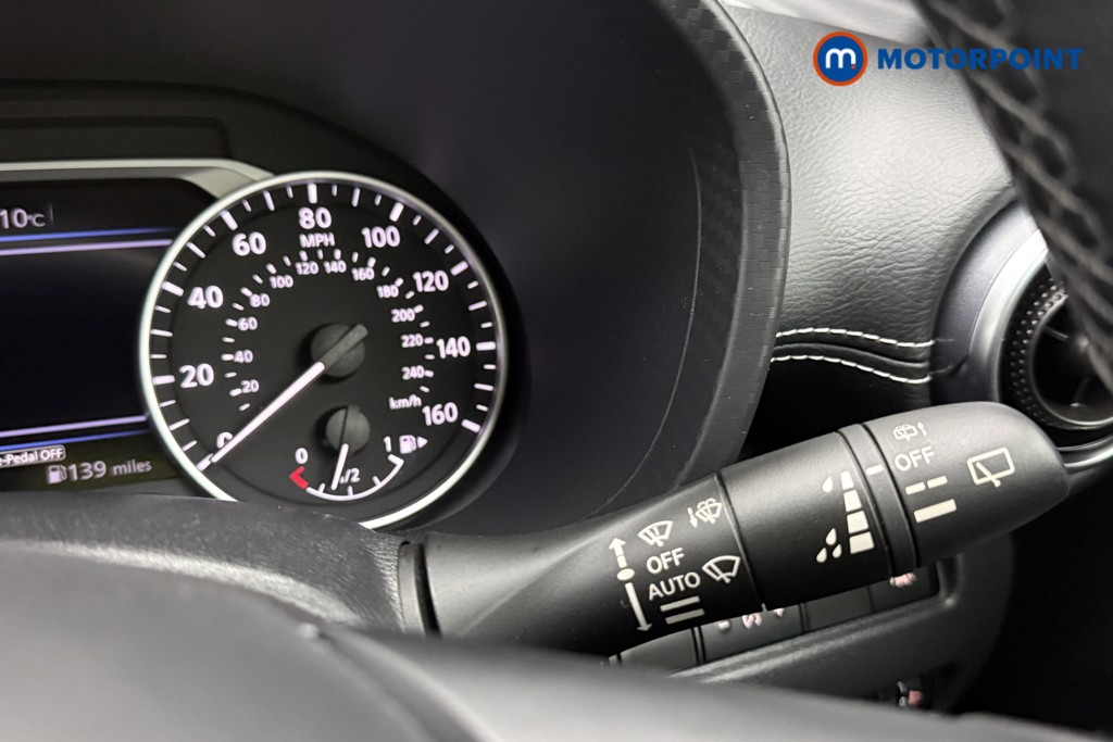 Nissan Juke N-Connecta Automatic Petrol-Electric Hybrid SUV - Stock Number (1666947) - 15th supplementary image