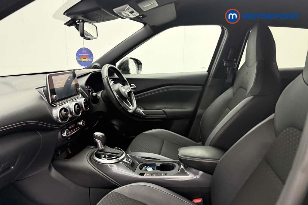 Nissan Juke N-Connecta Automatic Petrol-Electric Hybrid SUV - Stock Number (1666947) - 30th supplementary image