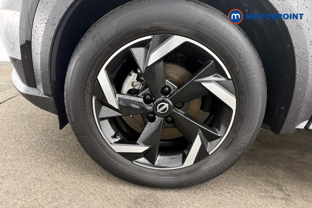 Nissan Juke N-Connecta Automatic Petrol-Electric Hybrid SUV - Stock Number (1666947) - 31st supplementary image