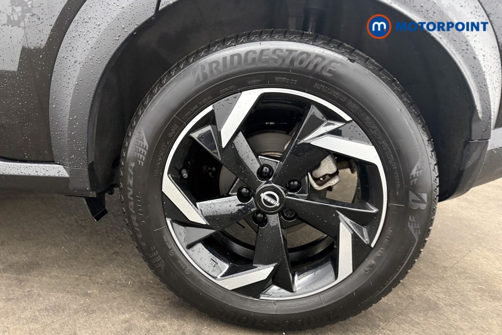 Nissan Juke N-Connecta Automatic Petrol-Electric Hybrid SUV - Stock Number (1666947) - 32nd supplementary image