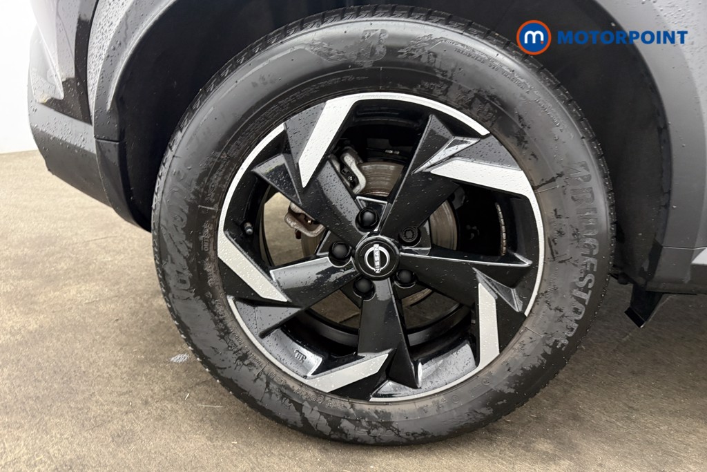 Nissan Juke N-Connecta Automatic Petrol-Electric Hybrid SUV - Stock Number (1666947) - 33rd supplementary image