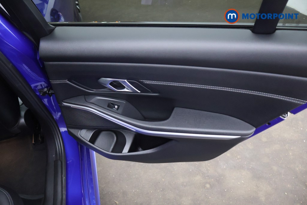 BMW 3 Series M Sport Automatic Diesel Saloon - Stock Number (1668423) - 22nd supplementary image