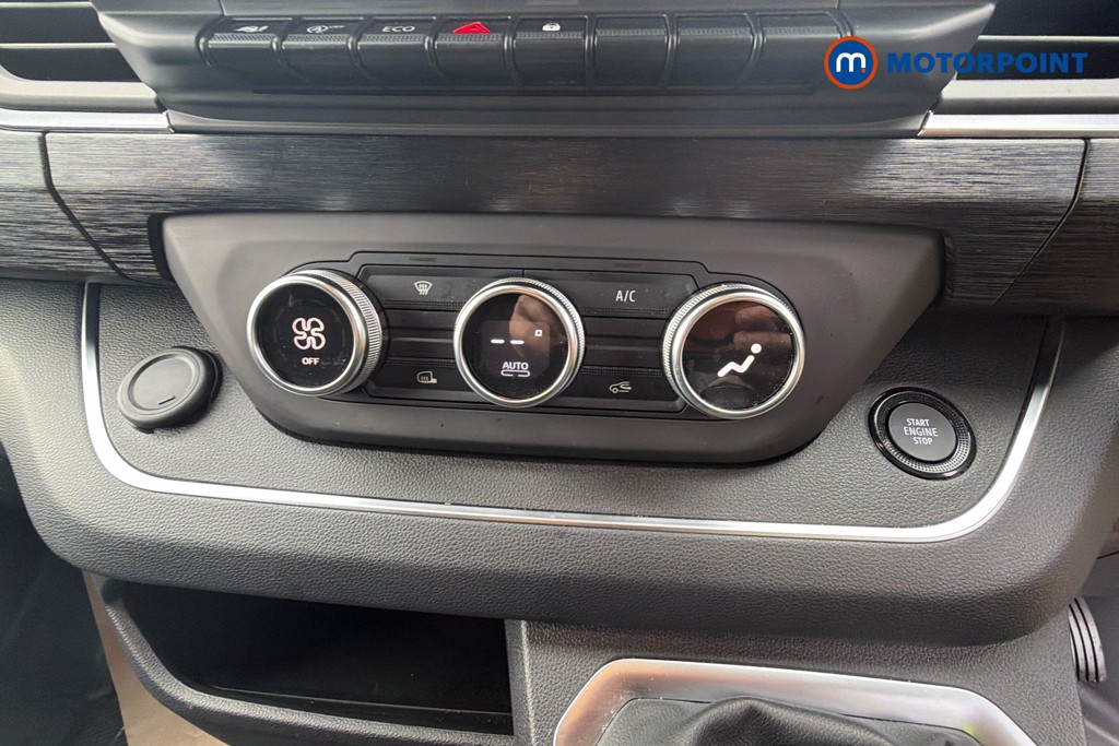 Renault Trafic Extra Sport Manual Diesel Panel Van - Stock Number (1669511) - 3rd supplementary image