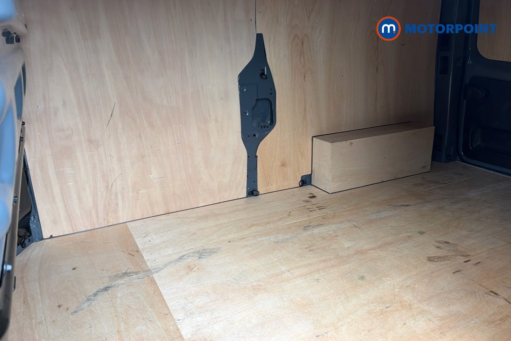 Renault Trafic Extra Sport Manual Diesel Panel Van - Stock Number (1669511) - 11th supplementary image
