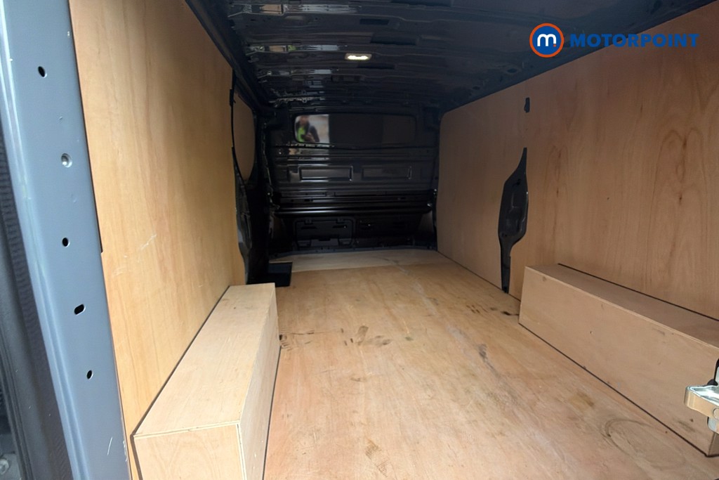 Renault Trafic Extra Sport Manual Diesel Panel Van - Stock Number (1669511) - 35th supplementary image