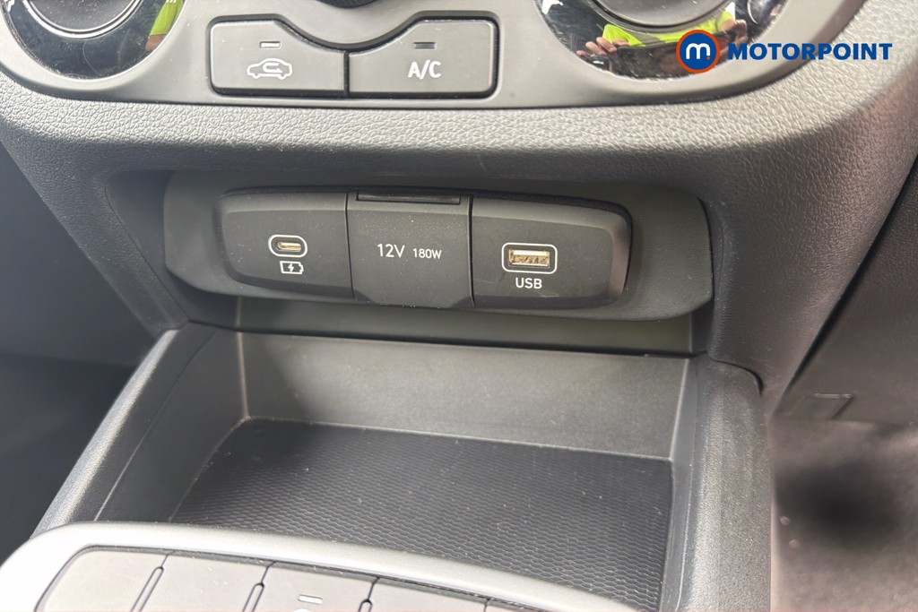 Hyundai I10 Advance Automatic Petrol Hatchback - Stock Number (1669801) - 16th supplementary image