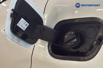 KIA Sportage Gt-Line Automatic Petrol-Electric Hybrid SUV - Stock Number (1670374) - 41st supplementary image