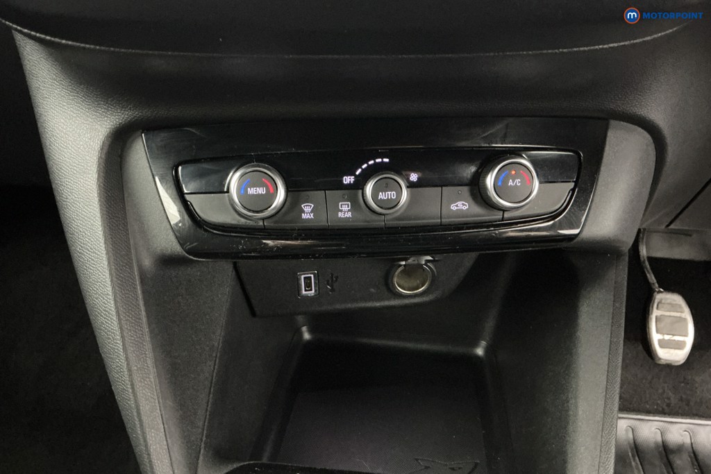 Vauxhall Corsa GS Manual Petrol Hatchback - Stock Number (1670844) - 17th supplementary image