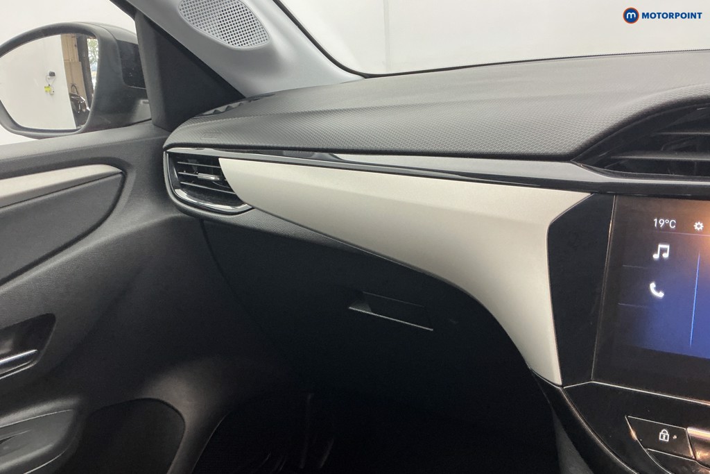 Vauxhall Corsa Design Manual Petrol Hatchback - Stock Number (1671547) - 18th supplementary image