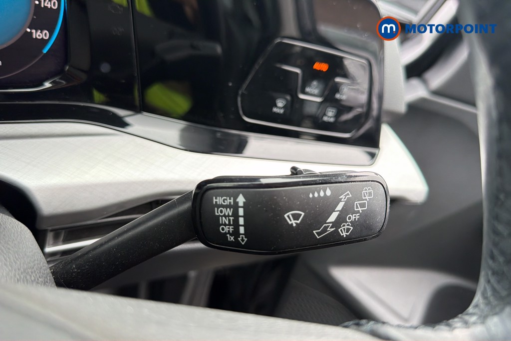 Volkswagen Golf Life Manual Petrol Hatchback - Stock Number (1671942) - 10th supplementary image