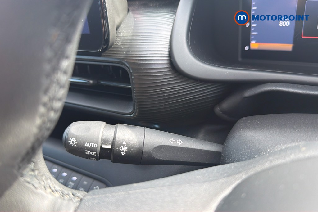 Jeep Avenger Altitude Manual Petrol SUV - Stock Number (1672038) - 10th supplementary image