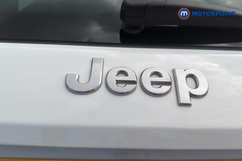 Jeep Avenger Altitude Manual Petrol SUV - Stock Number (1672038) - 26th supplementary image
