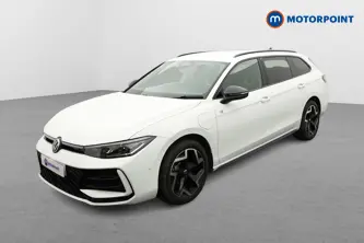 Volkswagen Passat R-Line Automatic Petrol Plug-In Hybrid Estate - Stock Number (1672190) - Passenger side front corner