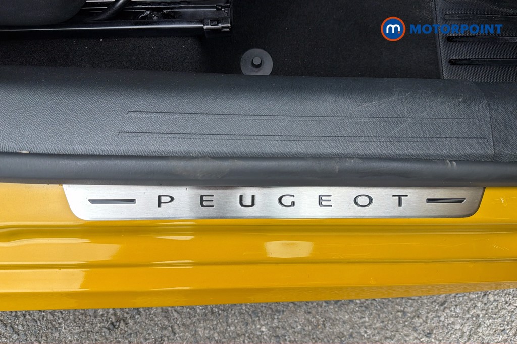 Peugeot 208 Allure Premium -Plus Automatic Petrol Hatchback - Stock Number (1672530) - 4th supplementary image