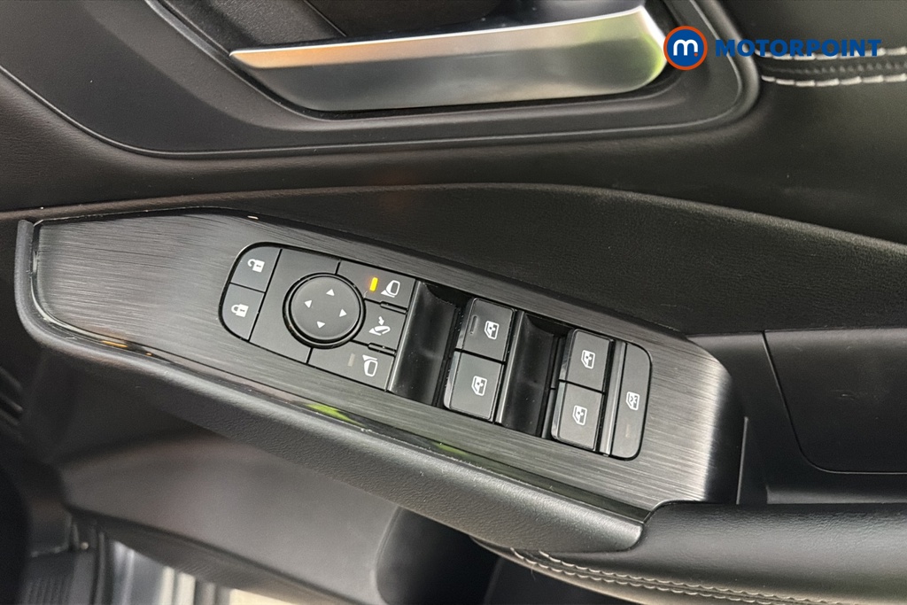 Nissan Qashqai Acenta Premium Manual Petrol SUV - Stock Number (1672631) - 19th supplementary image