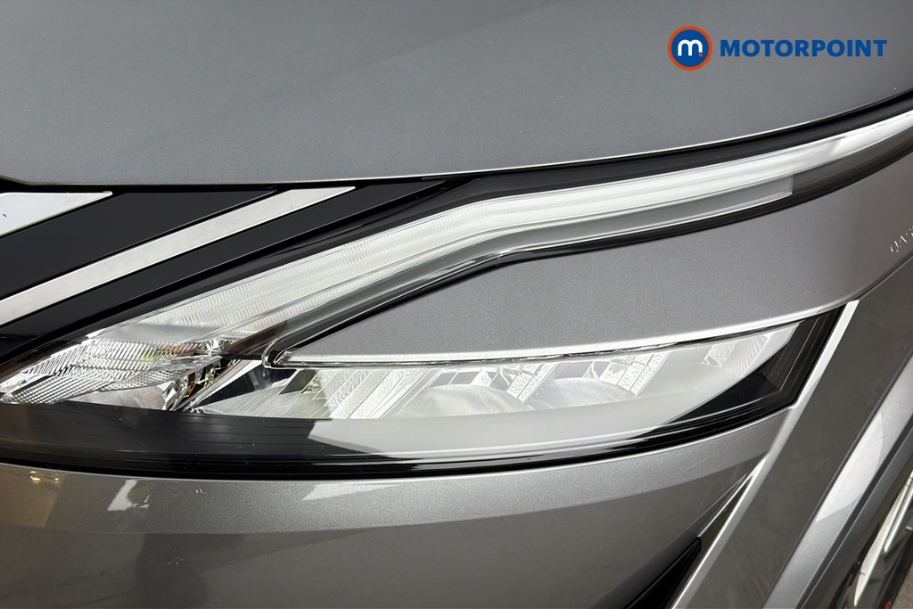 Nissan Qashqai Acenta Premium Manual Petrol SUV - Stock Number (1672631) - 42nd supplementary image