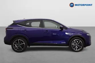 Nissan Qashqai Tekna Automatic Petrol-Electric Hybrid SUV - Stock Number (1672669) - Drivers side