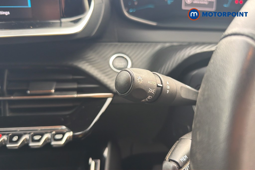 Peugeot 2008 Active Premium-Plus Automatic Electric SUV - Stock Number (1672712) - 16th supplementary image