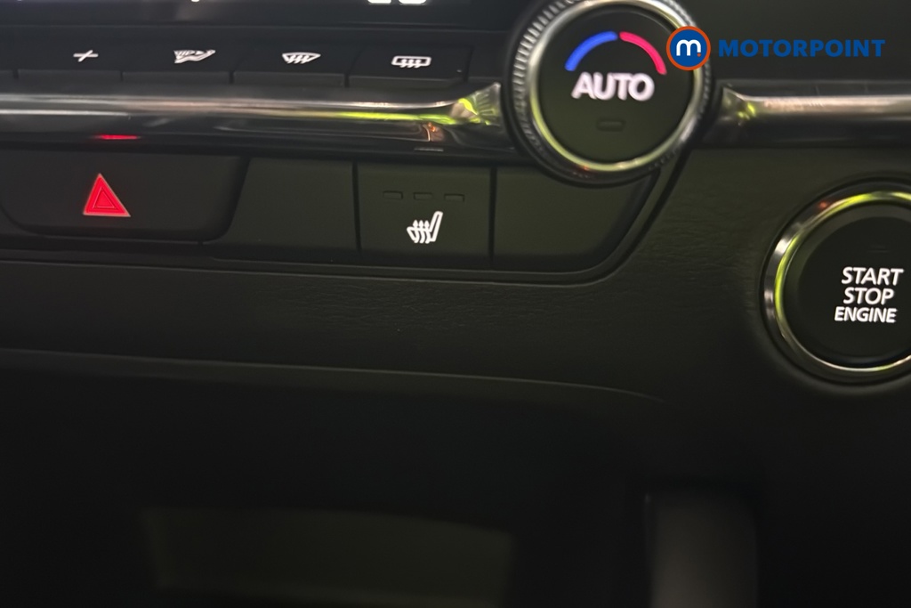Mazda 3 Exclusive-Line Automatic Petrol Hatchback - Stock Number (1672731) - 14th supplementary image