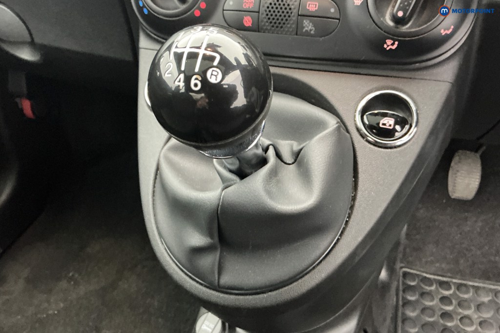 Fiat 500 1.0 Mild Hybrid 3Dr Manual Petrol Hatchback - Stock Number (1672769) - 16th supplementary image